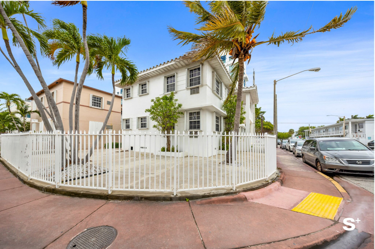 Exterior, Modern 1-BD Beachside Apt - Free Parking, Miami-Dade