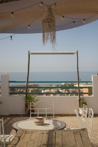 Others 5, Adrenalin Surf House, Agadir-Ida ou Tanane