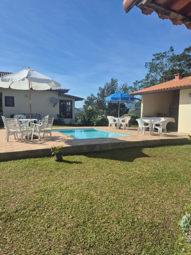 Sport & Beauty 4, casa aconchegante na montanha, Miguel Pereira