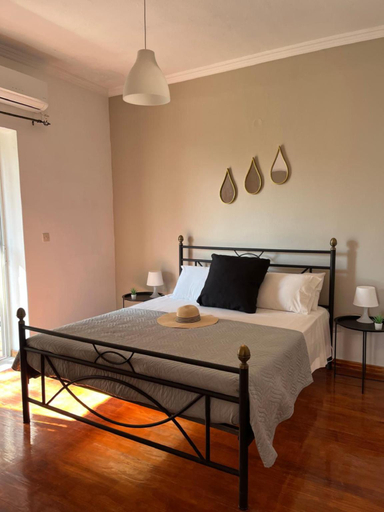 Bedroom 3, Ilias Apartments, Ionian Islands