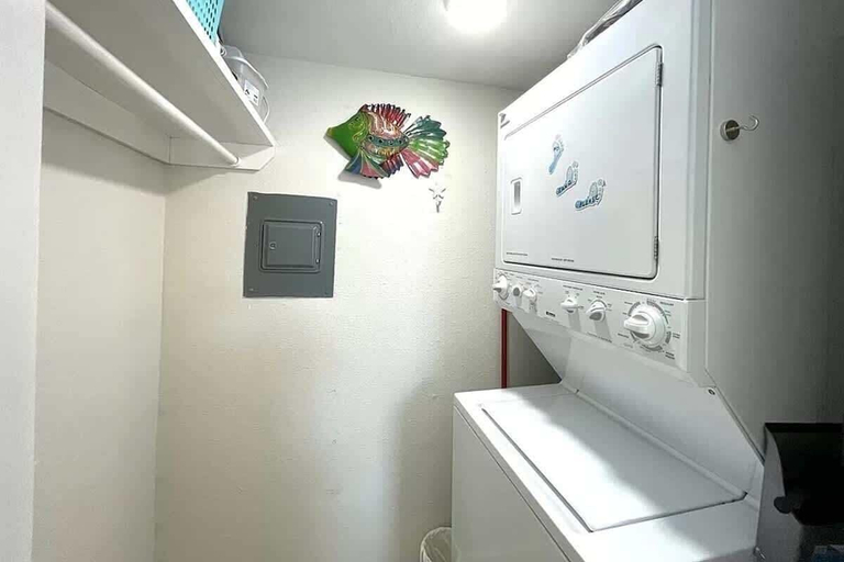 Bathroom 4, Saida Tower 506, Cameron