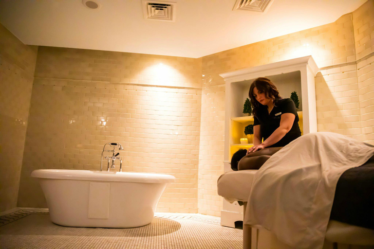 Bathroom 5, Omni Bedford Springs Resort & Spa, Bedford