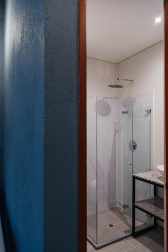Bathroom 5, Viajero Hostel Medellin, Medellín