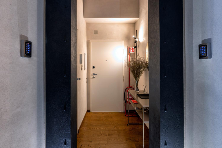 Others 4, Roma apartments, Rome