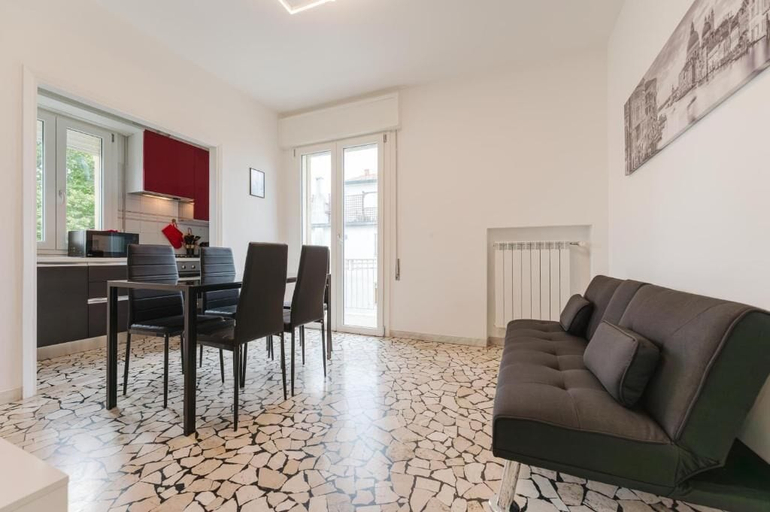 Interior, Elisa Flat - 15 min from Venice & Wi-Fi, Venezia