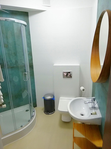 Bathroom 3, Great Polonia Wrocław City Center, Środa Śląska