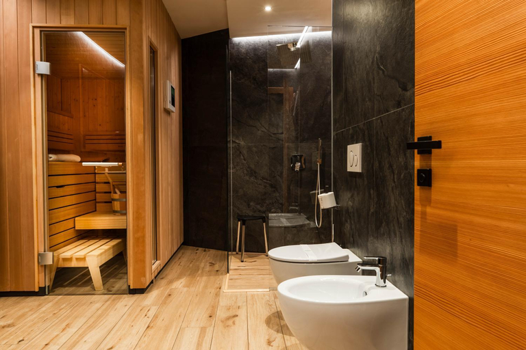 Bathroom 2, La Dila Dolomiti Mountain Lodge, Trento