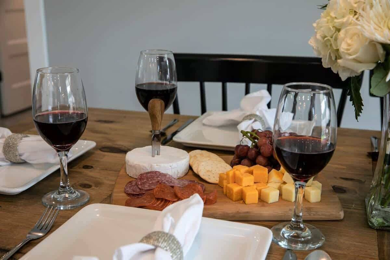 Food and drink, Luxury Home 3blck From Main St With Firepit, Gillespie