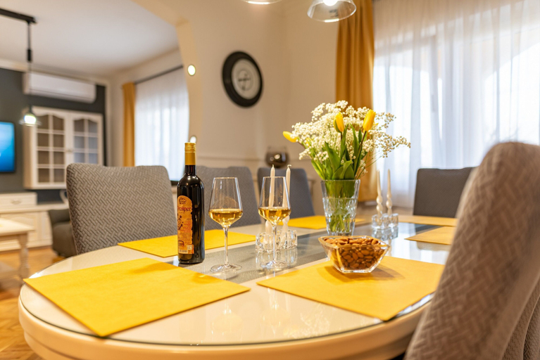 In-room dining 4, Apartment Jurkin, Nin