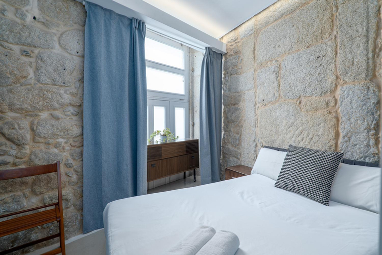 Bedroom 2, Porto Riverville Apartments, Porto