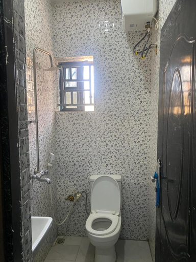 Bathroom 5, Four Diamonds Hotel & Suites, Zaria