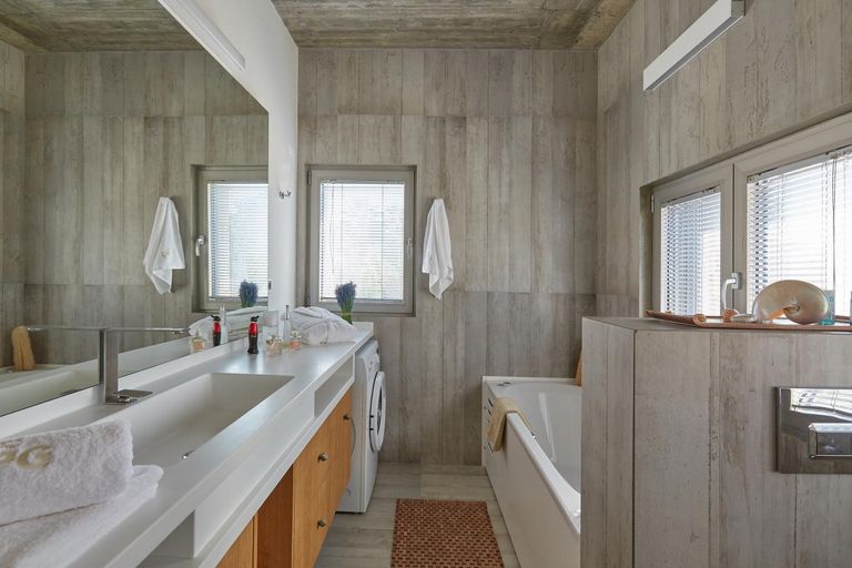 Bathroom 3, Villa Thea, Crete