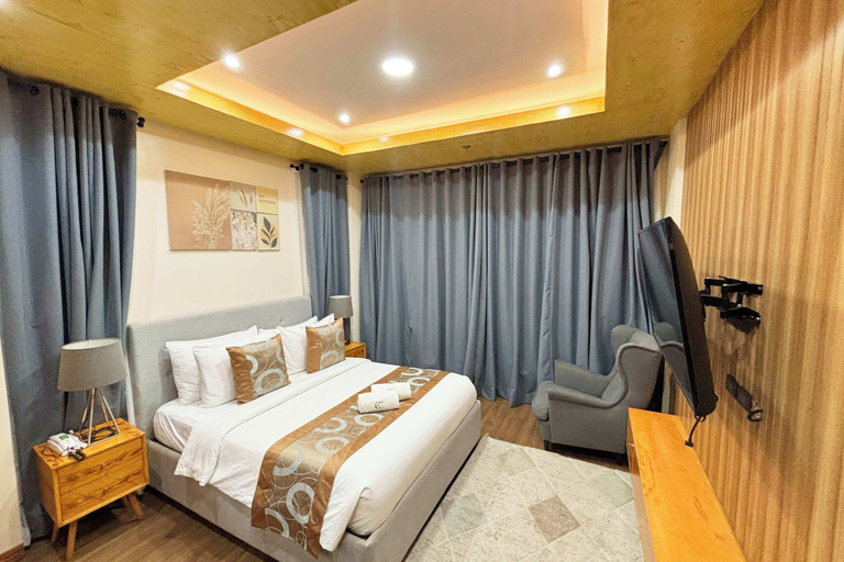 Room 3, Gamboa's Orchard Malilipot Albay, Bacacay