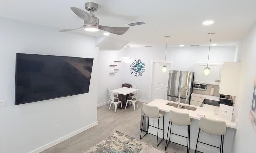 Others 5, 2 Levels - New Townhome -heated Pool - #1, Cameron