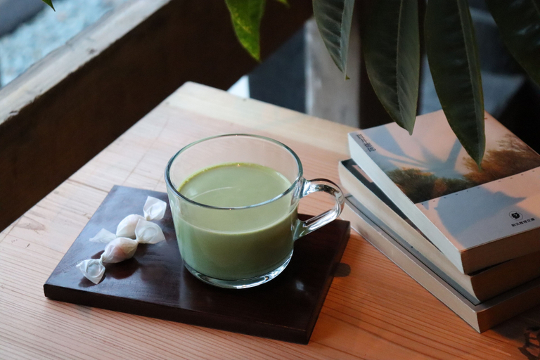 Cafe 4, bon-yado U, Ugo