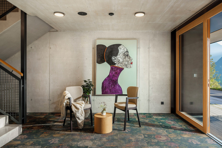 Interior 3, bläkat, Schwaz