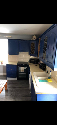 Kitchen, Charming 1-Bedroom Apartment with Jacuzzi in Johnstown
