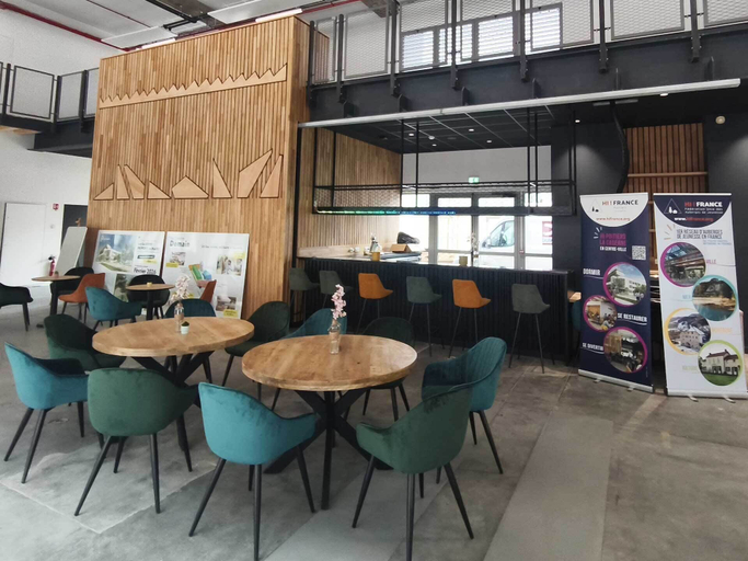 Restaurant 5, HI Poitiers - La Caserne, Vienne