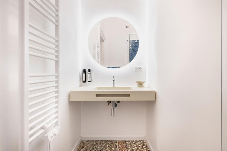 Bathroom, RELSTAY - Assarotti Suites, Genova