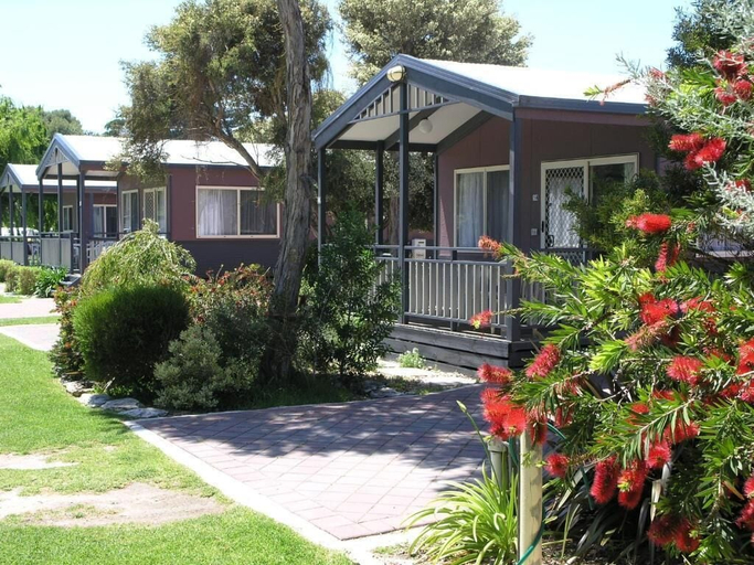 Property grounds 3, BIG4 Robe Lakeside Tourist Park, Robe