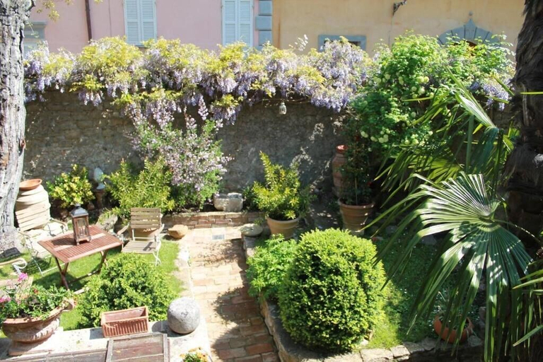 Others 5, PALAZZO PALESA B&B dimora storica, Siena