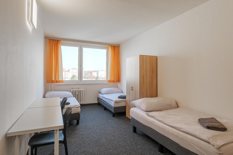 Bedroom 3, Cooliving, Praha 12