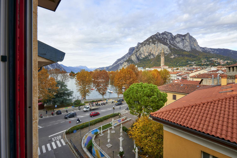 Others 2, Verde Acqua two Apartments, Lecco