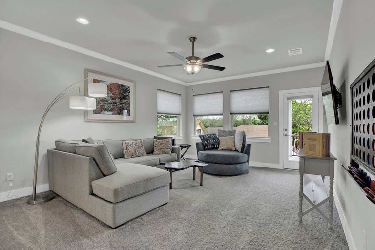 Living area 5, Stunning Luxury Home on Lake Lbj!, Llano