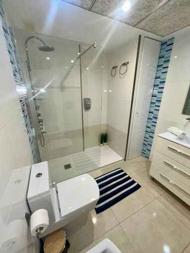 Bathroom 4, Marin Beach Apartments Patacona, Valencia