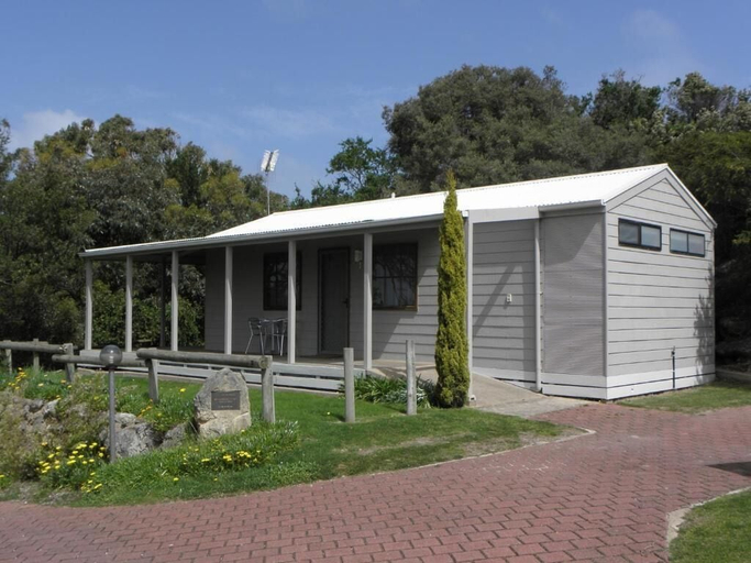 Exterior 2, BIG4 Robe Lakeside Tourist Park, Robe