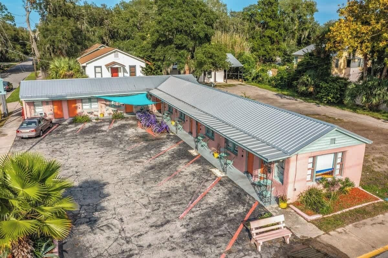 Room 5, Back in Time Motel- Charming 50 s in St Augustine, Saint Johns