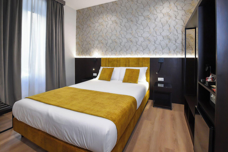Bedroom 2, Alba Rosa Rooms, Rome
