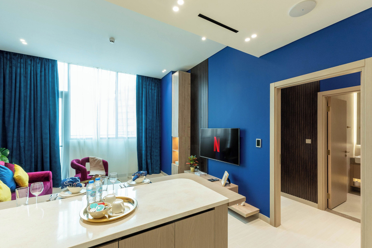 Living area 5, Colorful Designer Retreat - Luxury, Dubai