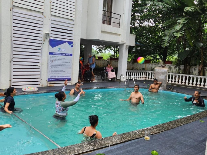 Sport & Beauty 2, Bendres Holiday Home-Karla, Pune
