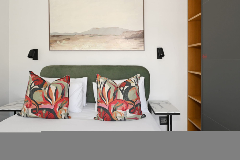 Room 2, Trendy Lifestyle Building 1 Bedroom Secure, City of Cape Town