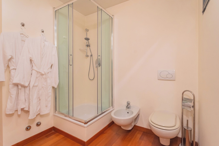Bathroom 4, Villa Infinity by Rent all Como, Como