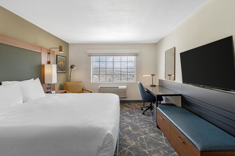 Bedroom 3, Best Western Plus Boomtown Casino Hotel, Washoe