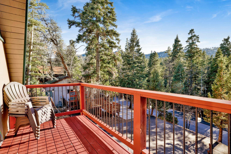 Property grounds 5, Black Diamond Vista #653, San Bernardino