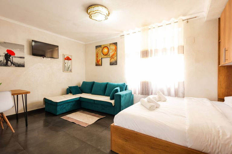 Room 5, Palace Coast Apartment, Durrësit