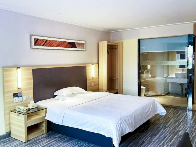 Room 2, City Comfort Inn GZ Baiyundadaobei, Guangzhou