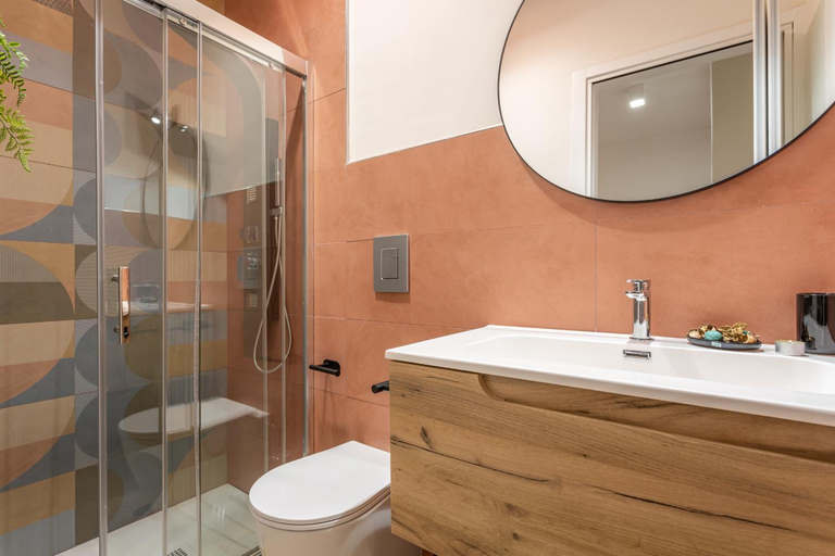Bathroom 2, YCH-Ambra Apartments a San Giovanni, Rome