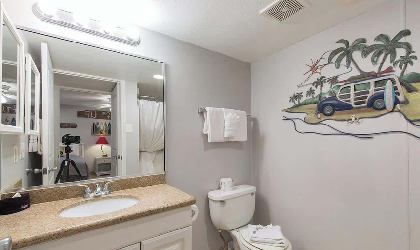 Bathroom 4, Bahia Mar 418 2 Bedroom Condo by RedAwning, Cameron