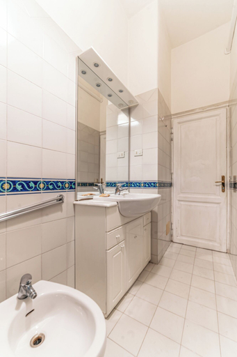 Bathroom 3, Casa Anna - Vatican City, Rome