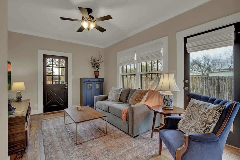 Living area 2, Charming Craftsman Home!-2 Blks From Main St!, Gillespie