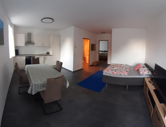 Others 5, Lanziner Apartments, Bolzano