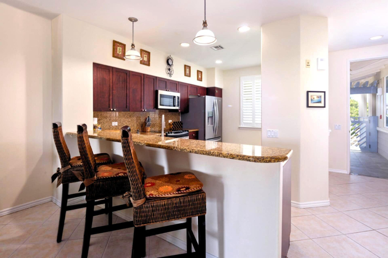 Private kitchen 5, Fairway Villas Waikoloa Resort by KBM, Hawaii