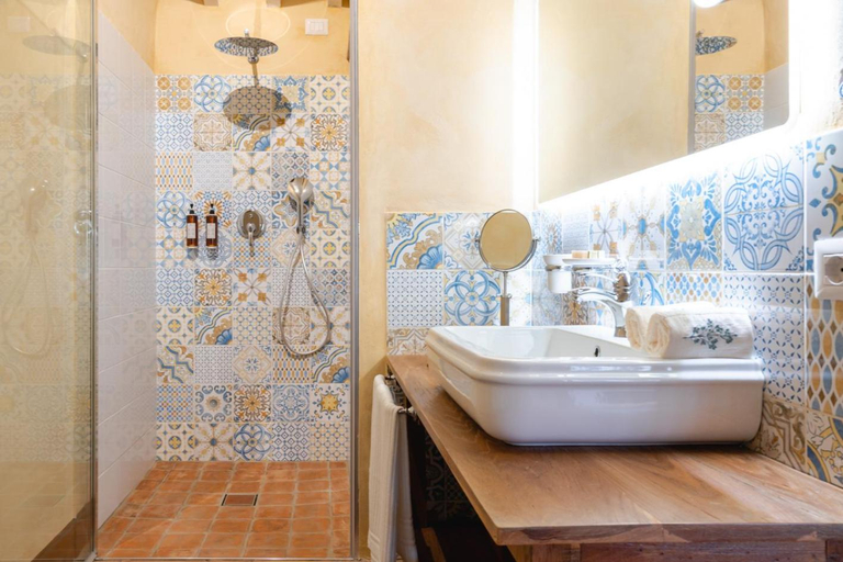 Shower 4, Agriturismo La Frattina, Siena