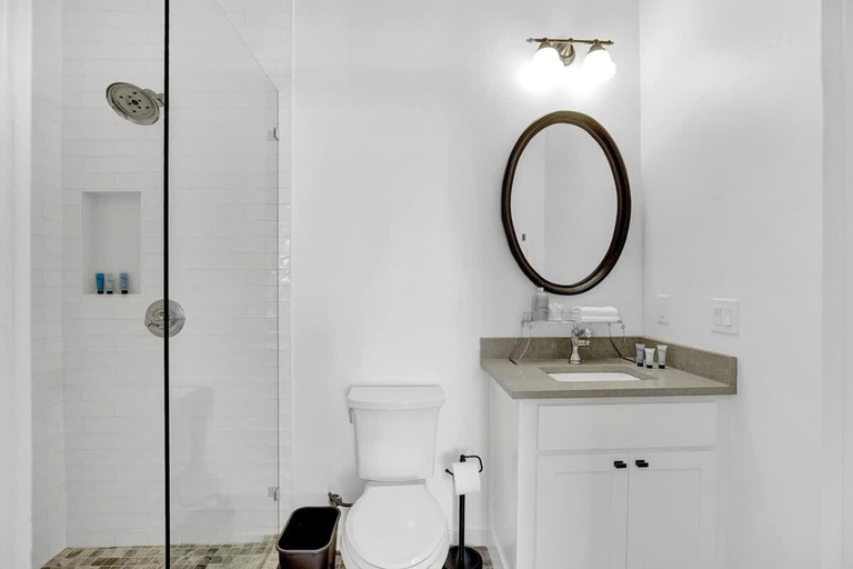 Bathroom 3, The Homestead Main House, Gillespie