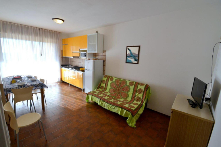 4, Bright and spacious vacation home near the beach, Venezia
