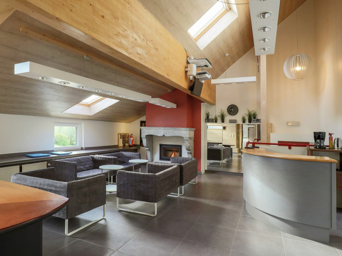 Others 1, Cozy home in Sainte-Ode with Sauna, Luxembourg